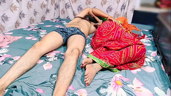 Young Indian Desi village step-sister was trying to hard blowjob fucking with step-brother in clear Hindi audio