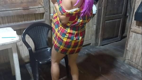 MADRASTRA EMPIEZA SU CASTING DE MODELO PORNO!! ELLA REALIZA SUS MEJORES MOVIMIENTOS CON LA ESPERANZA DE CONVERTIRSE EN LA MUJER MADURA TENDENCIA DEL MOMENTO. SU VAGINA Y SUS TETAS LUCEN CON BASTANTE C